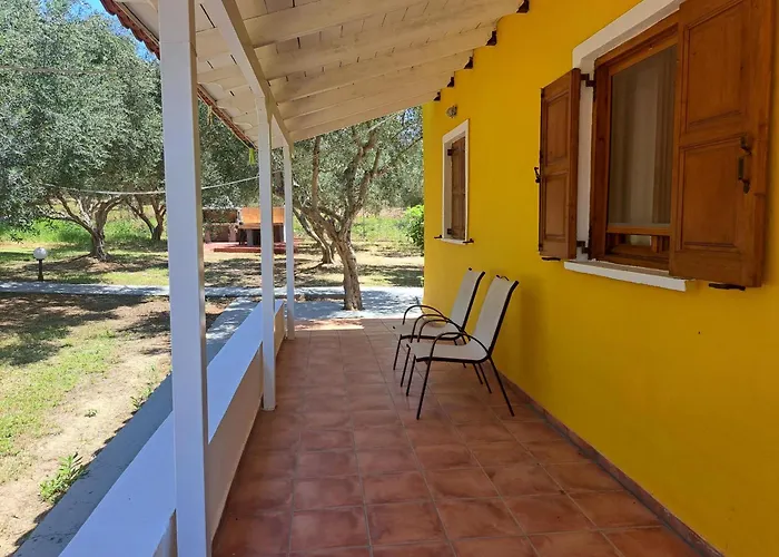 Nikos Kastro 4 Holiday home
